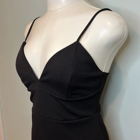 Women’s Black Dress - Picture 5 of 11